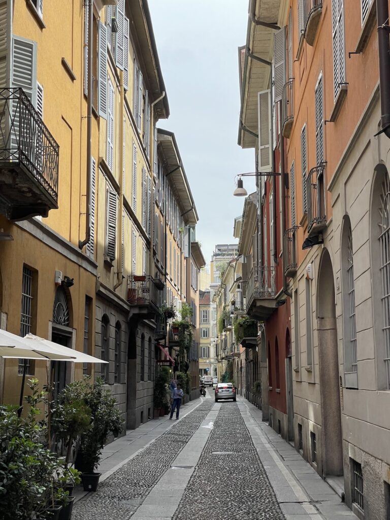 milan solo female travel